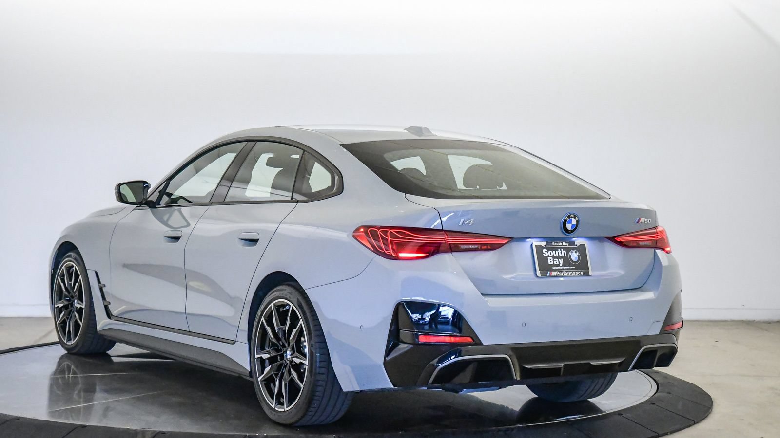 Used 2025 BMW i4 M50 AWD/4WD image 2