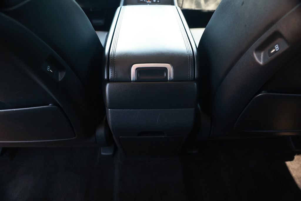 Used 2025 Hyundai Santa Fe SEL FWD image 37