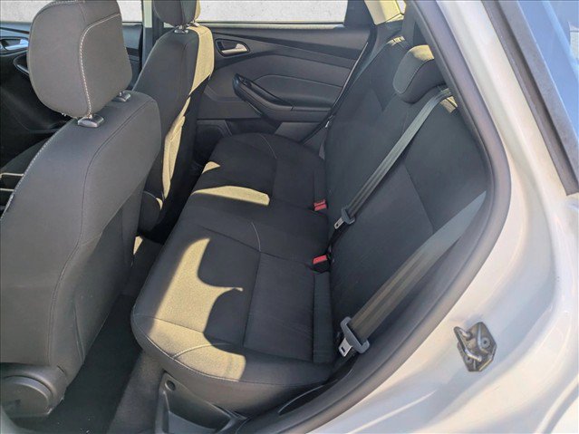 Used 2018 Ford Focus SEL FWD image 16