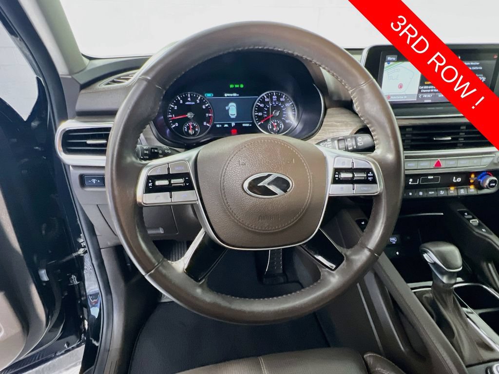 Used 2020 Kia Telluride SX w/ Towing Package FWD image 12