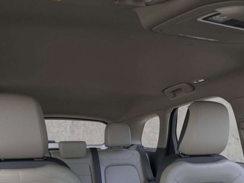 New 2025 Lincoln Corsair AWD w/ Equipment Group 101A image 44