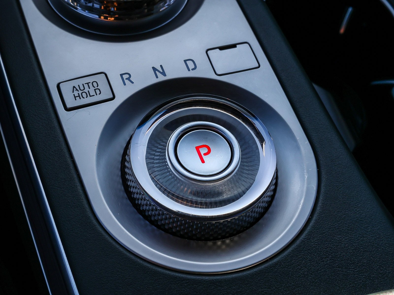 Used 2023 Genesis GV70 2.5T w/ Advanced Package image 24