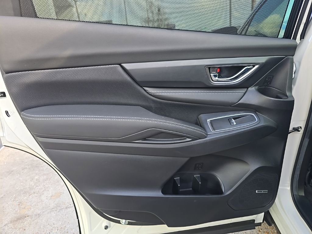 Certified 2025 Subaru Ascent Limited image 39