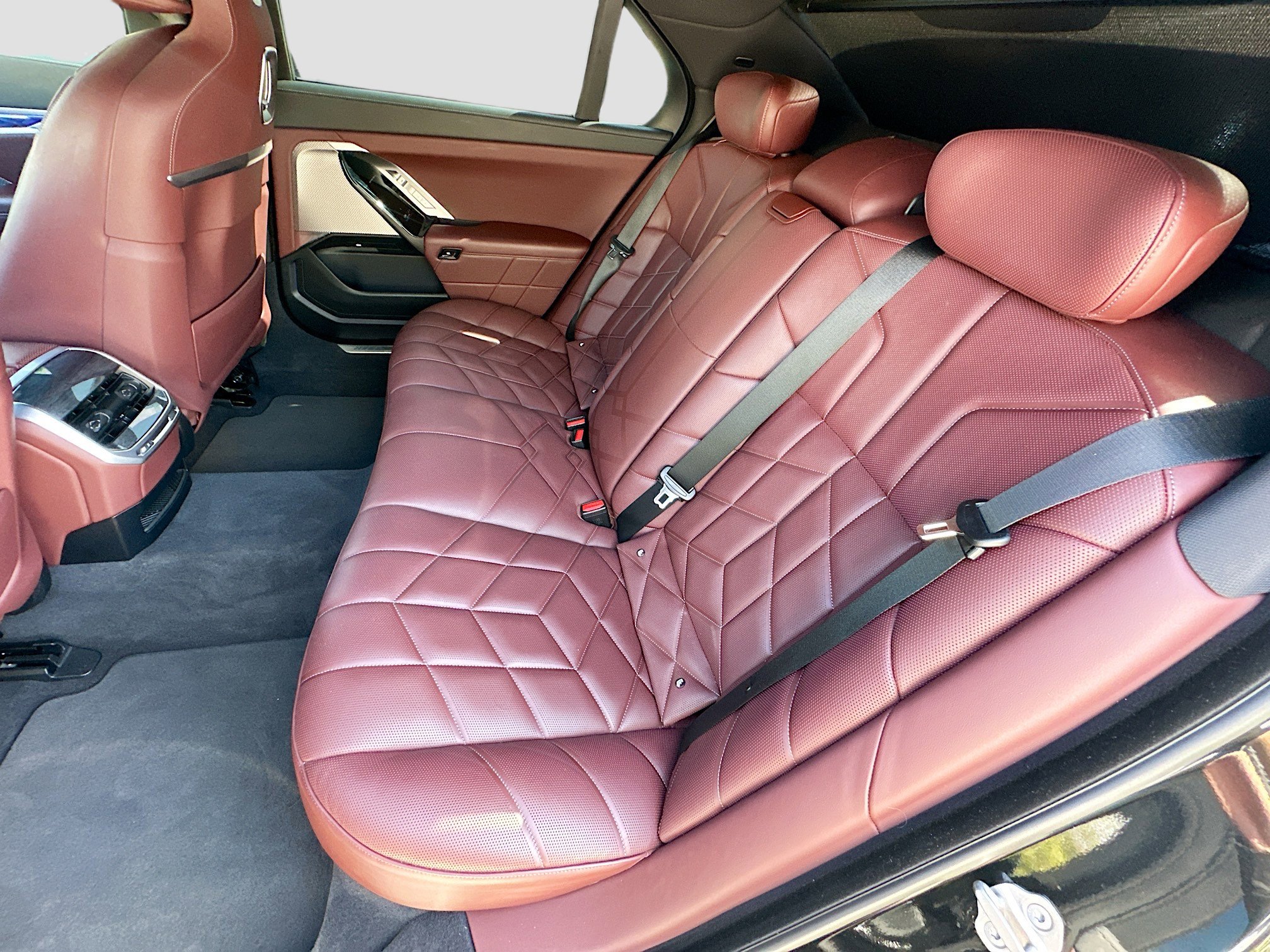 Used 2023 BMW 760i xDrive image 26