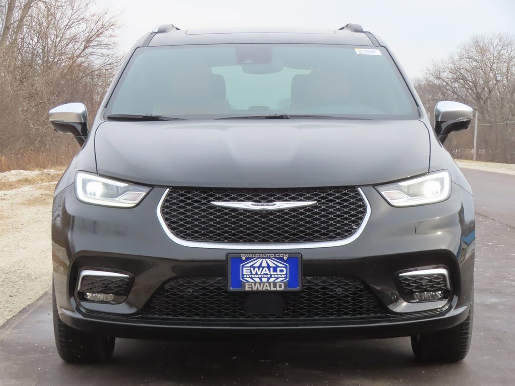 New 2026 Chrysler Pacifica Pinnacle w/ Trailer Tow Group image 20