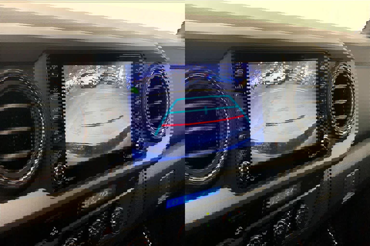 Used 2022 Toyota Tacoma TRD Off-Road image 24