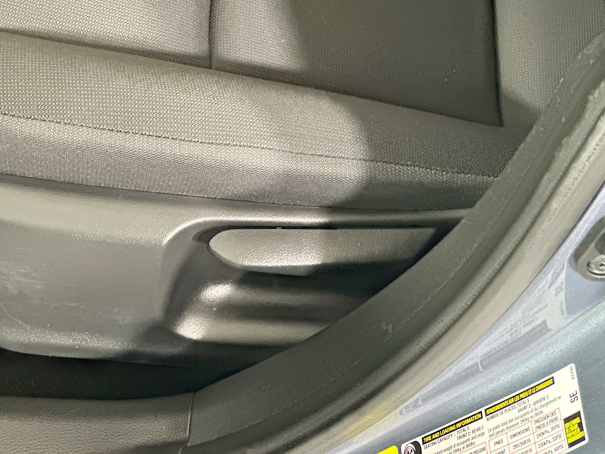 Used 2024 Toyota Corolla LE FWD image 13