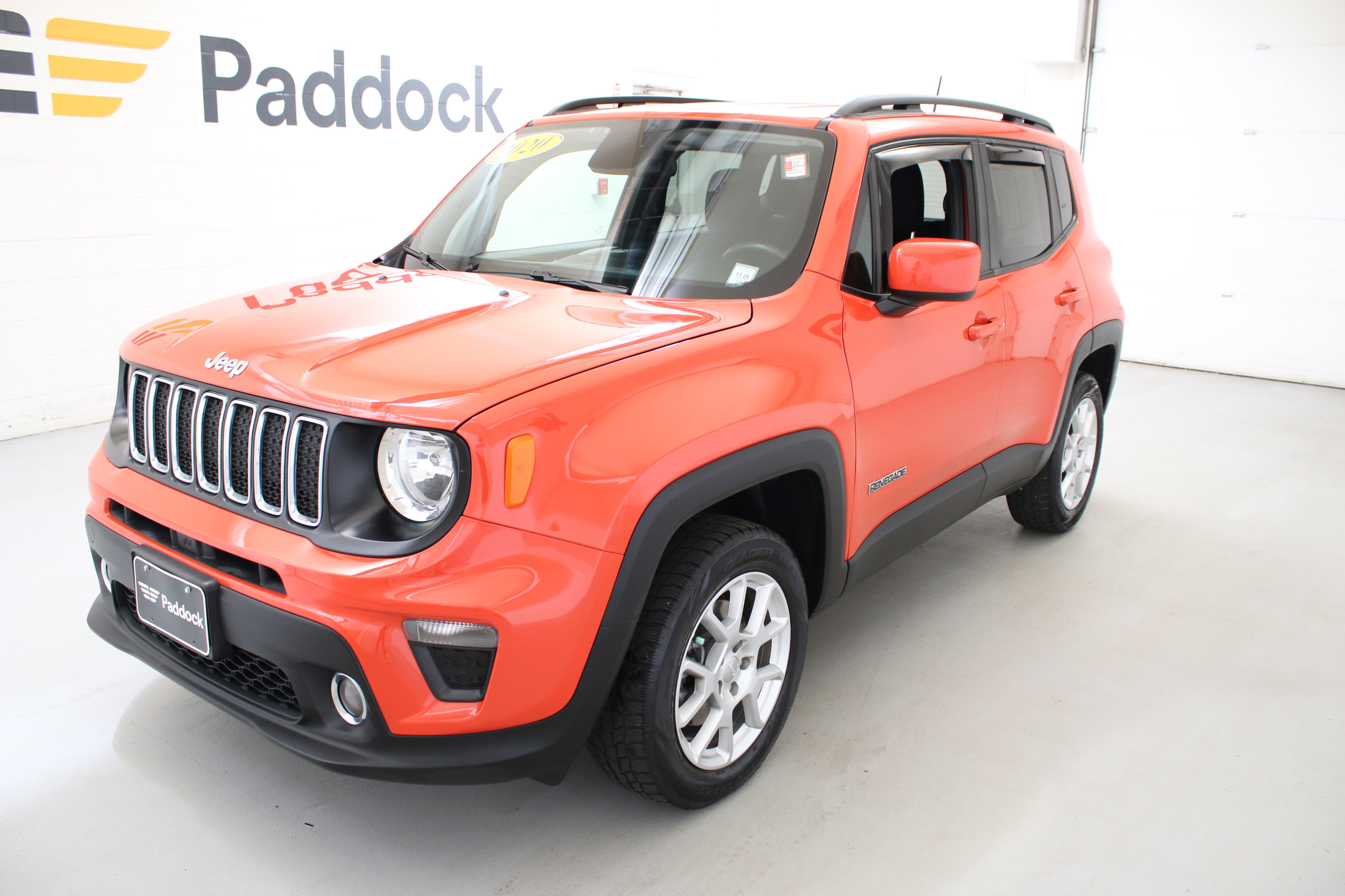 Used 2020 Jeep Renegade Latitude AWD/4WD image 3