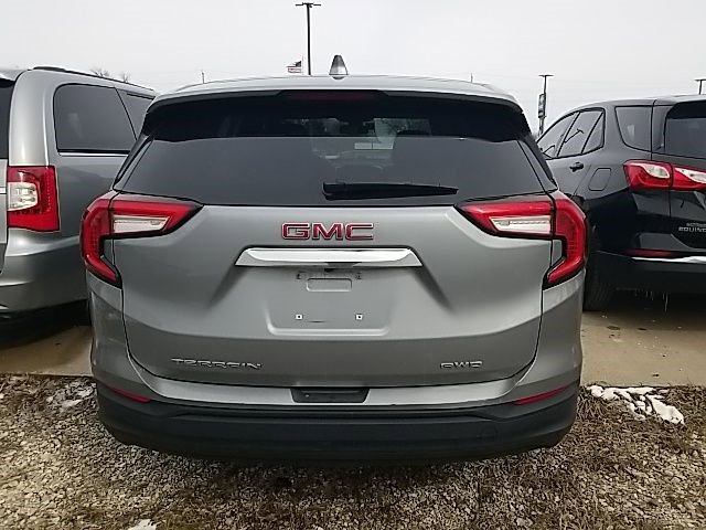 Certified 2024 GMC Terrain SLE image 18