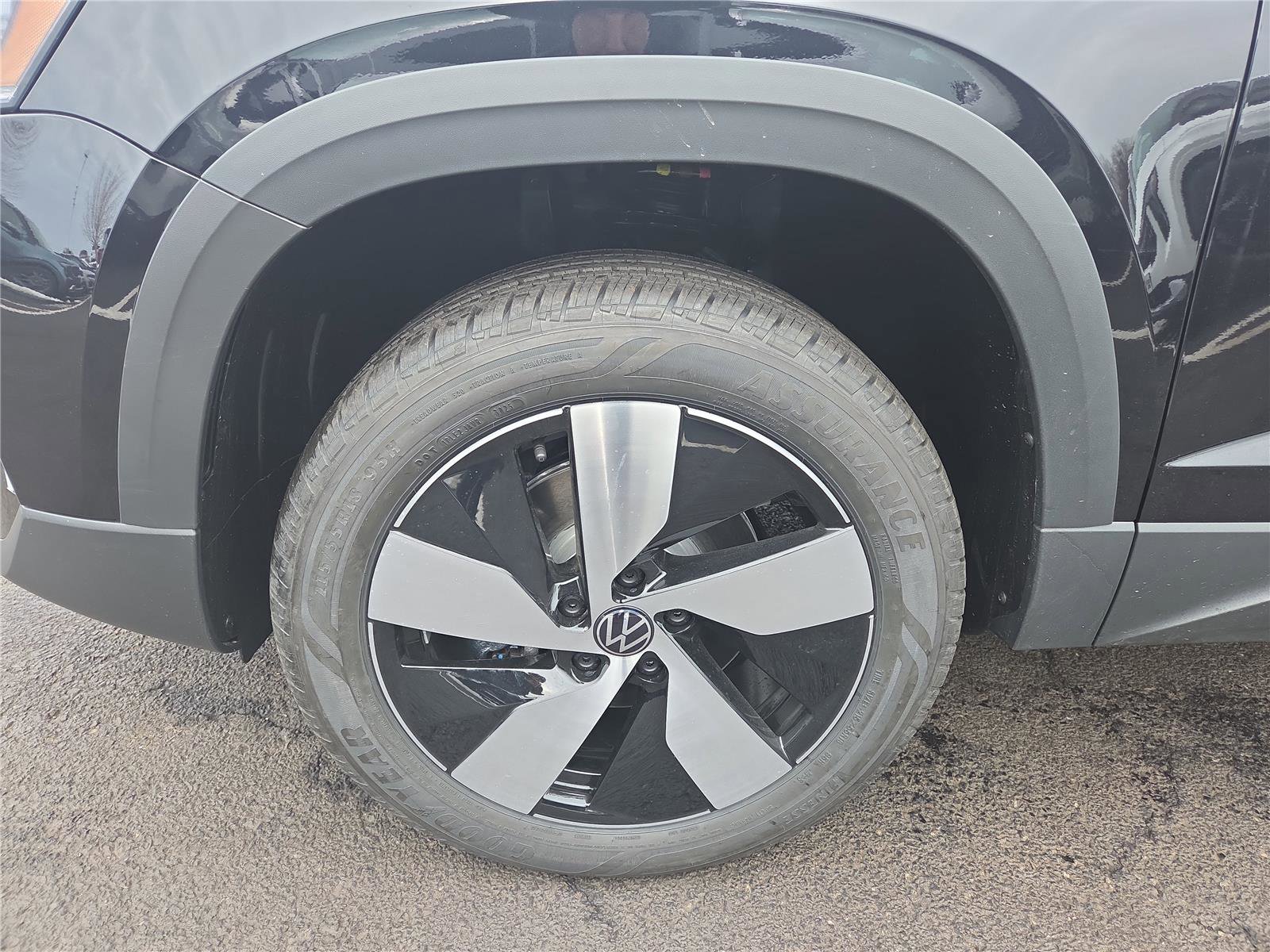 New 2026 Volkswagen Taos S AWD/4WD image 10