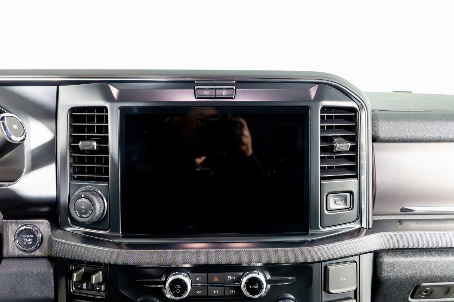 Used 2026 Ford F350 Platinum AWD/4WD image 35