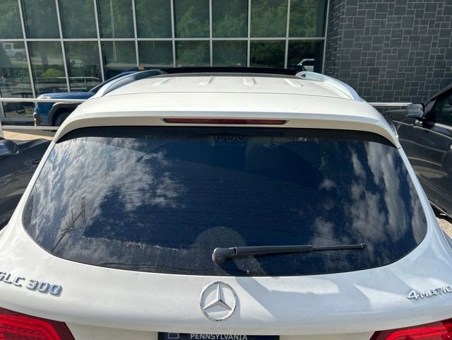 Used 2018 Mercedes-Benz GLC 300 4MATIC image 10
