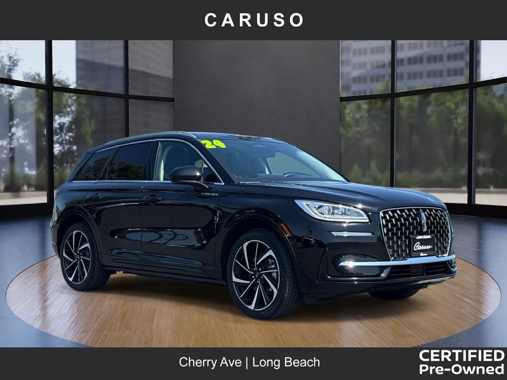 Certified 2024 Lincoln Corsair Grand Touring AWD/4WD image 1