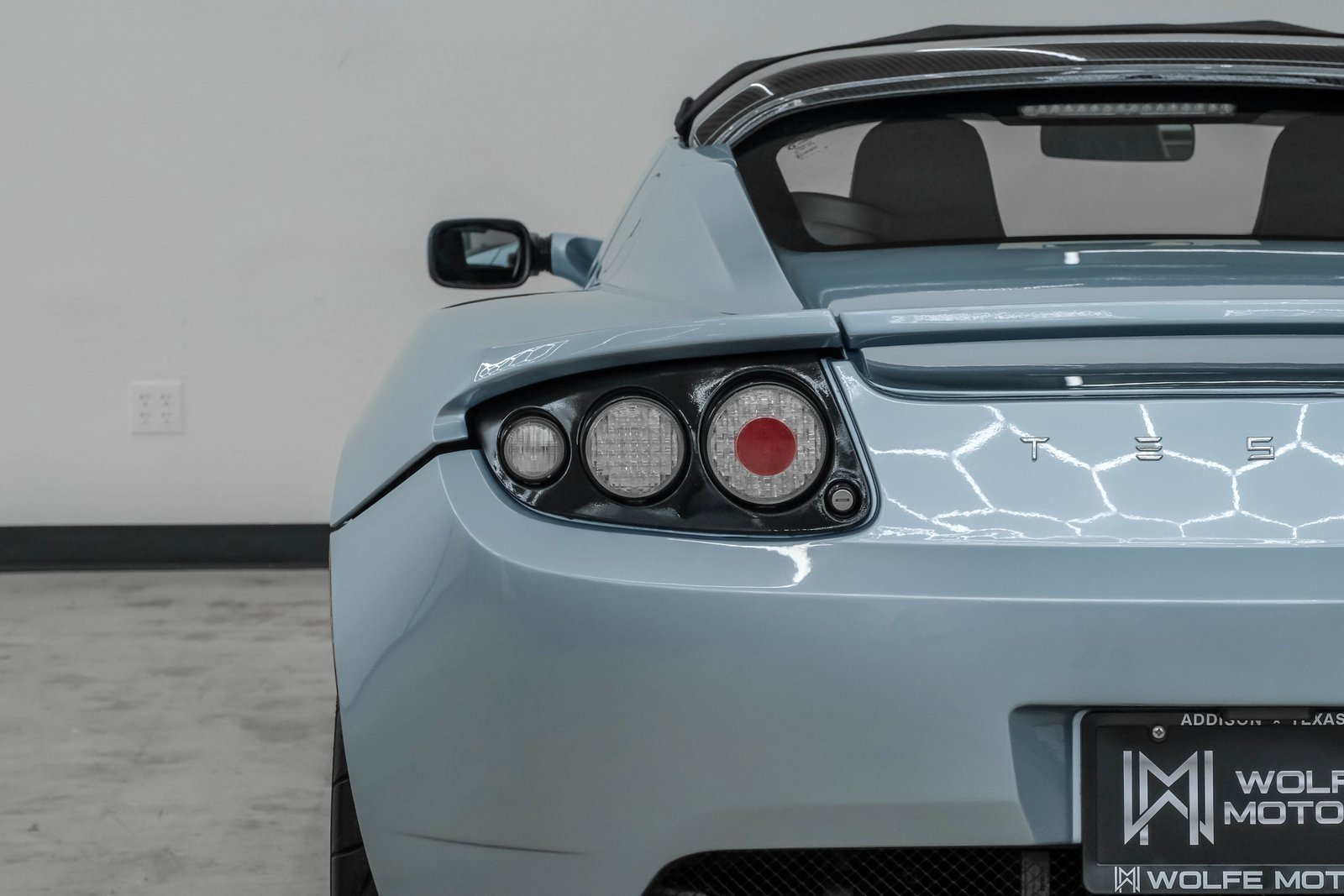 Used 2010 Tesla Roadster image 38