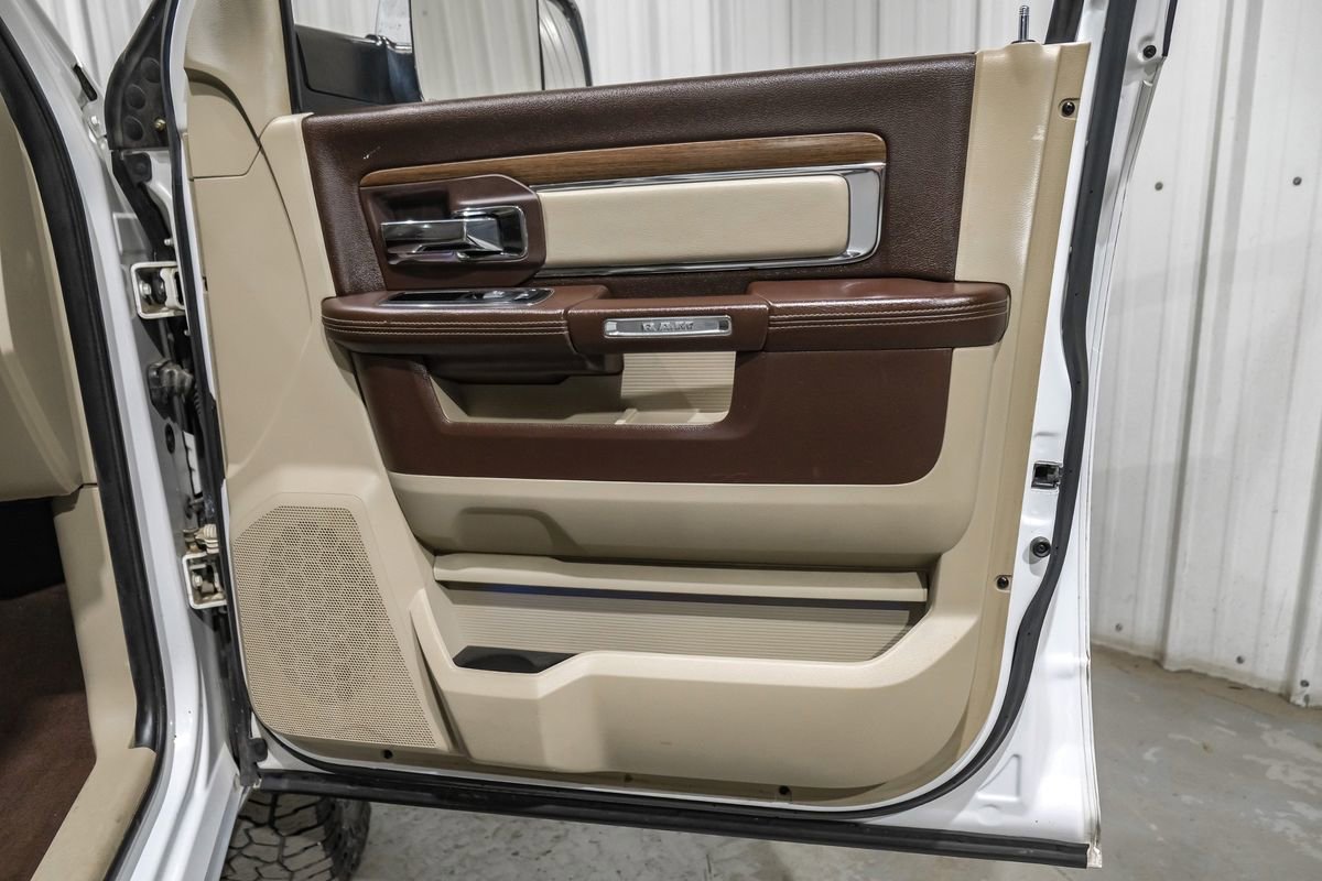 Used 2015 RAM 2500 Laramie w/ Convenience Group AWD/4WD image 44