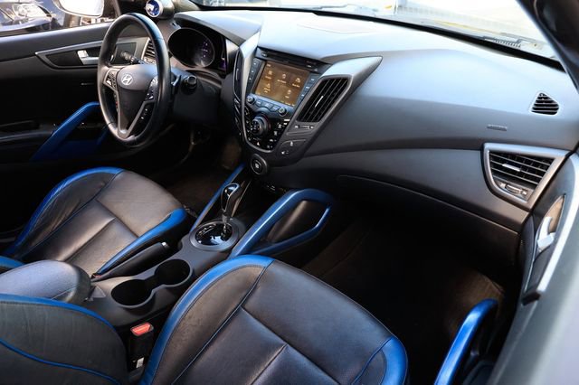 Used 2014 Hyundai Veloster Turbo image 18