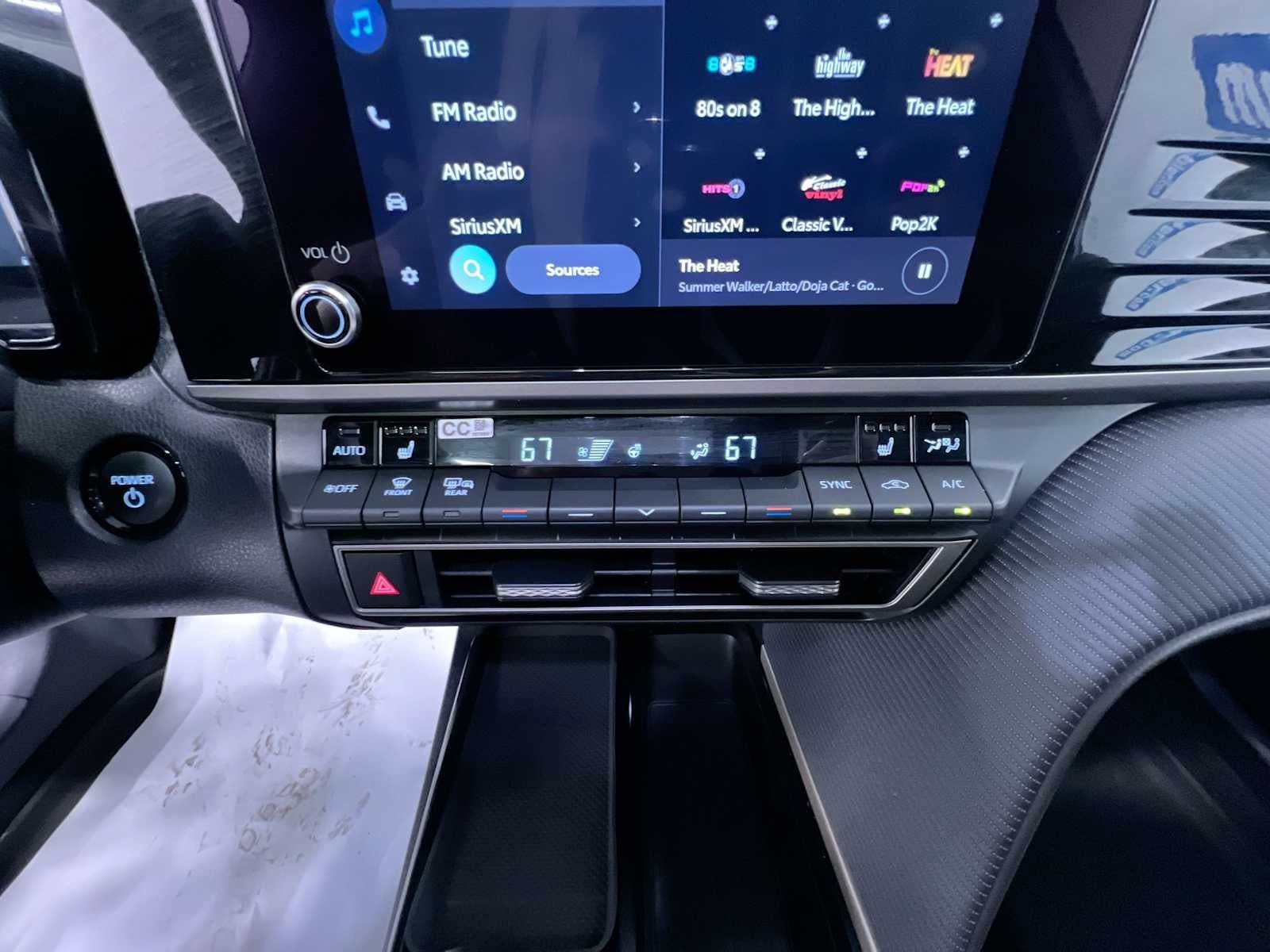 Used 2025 Toyota Camry SE w/ Convenience Package FWD image 27