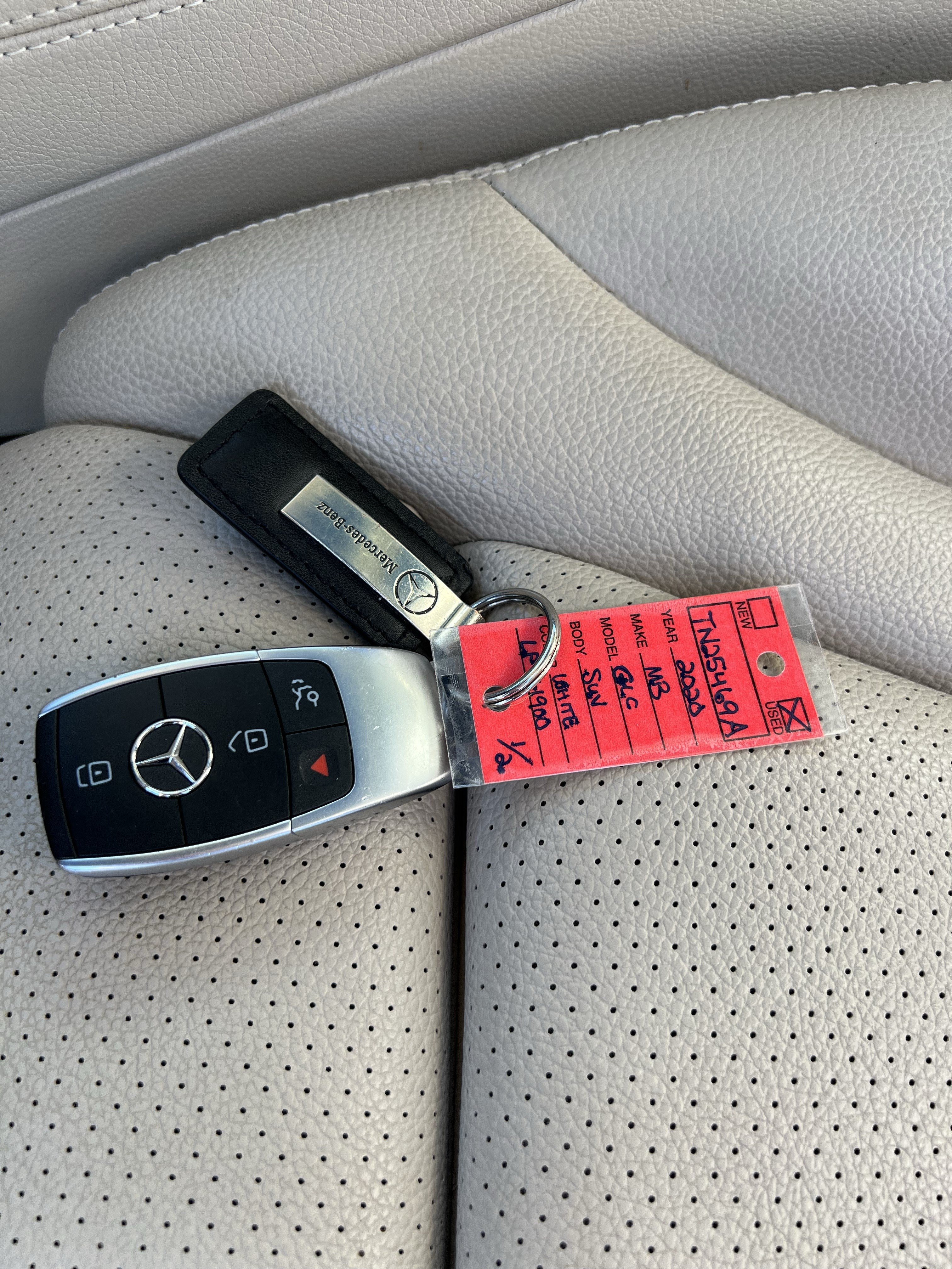Used 2020 Mercedes-Benz GLC 300 4MATIC image 38