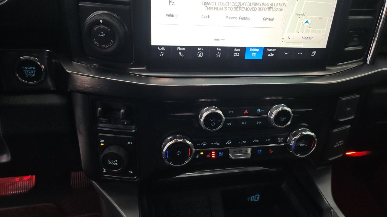 New 2026 Ford F250 Lariat w/ Black Appearance Package image 14