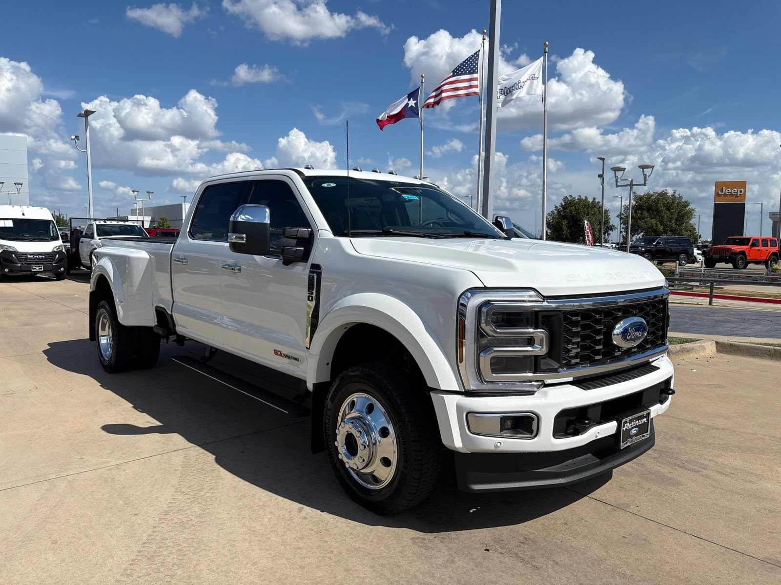 New 2026 Ford F450 Platinum w/ Platinum Plus Package AWD/4WD image 8