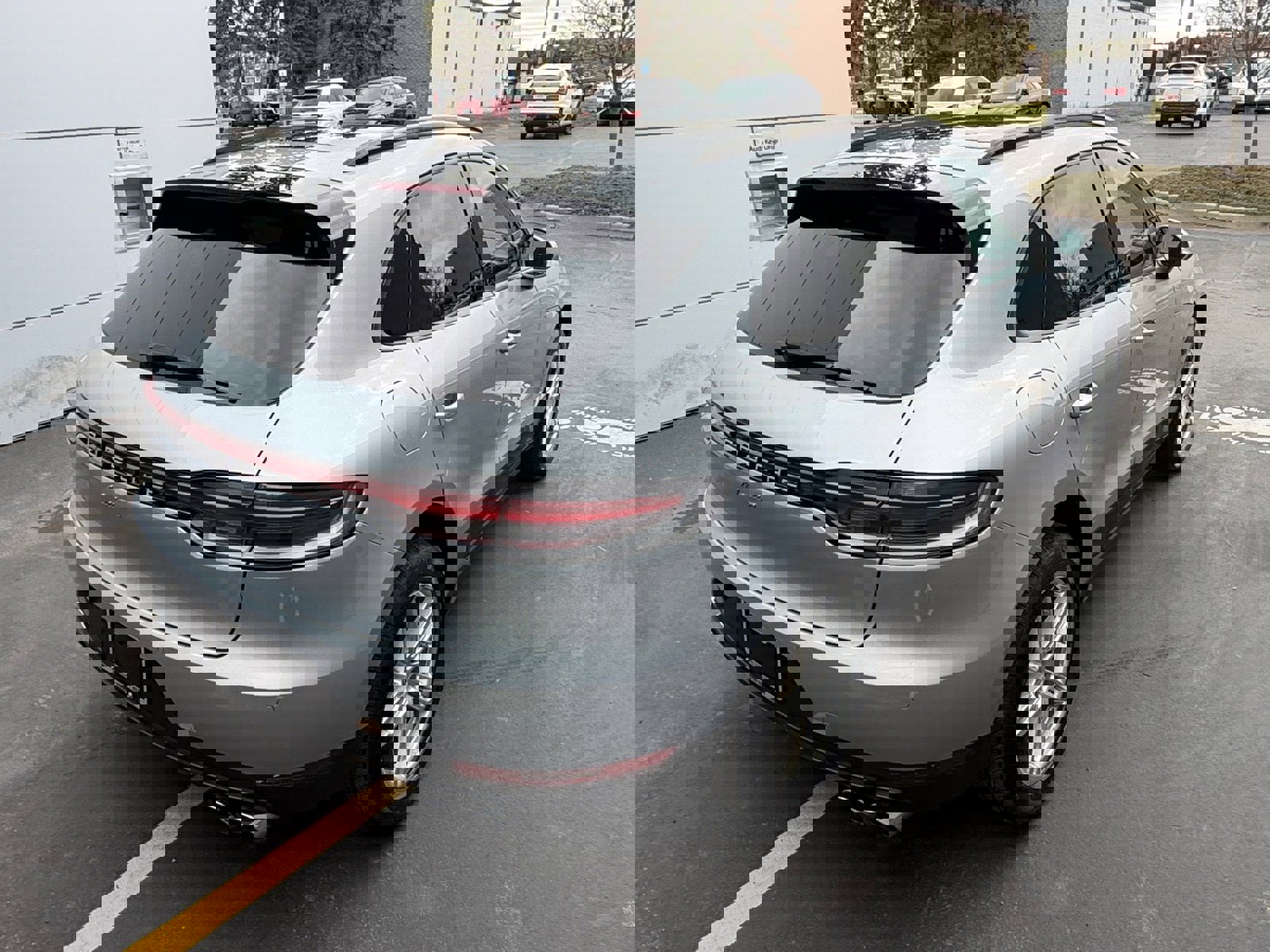 Certified 2020 Porsche Macan image 40