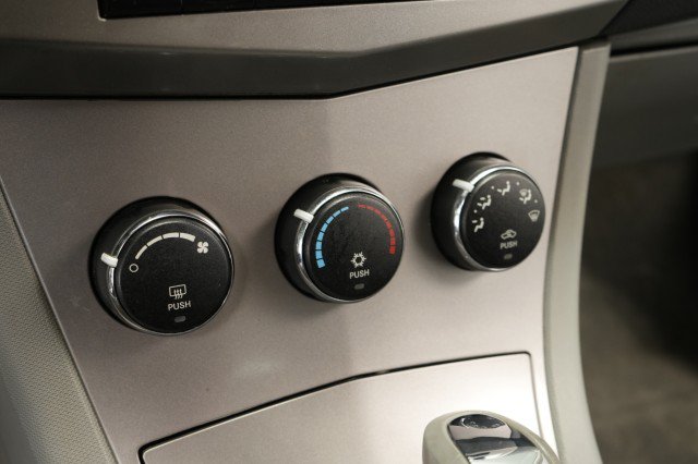 Used 2008 Chrysler Sebring Touring FWD image 34