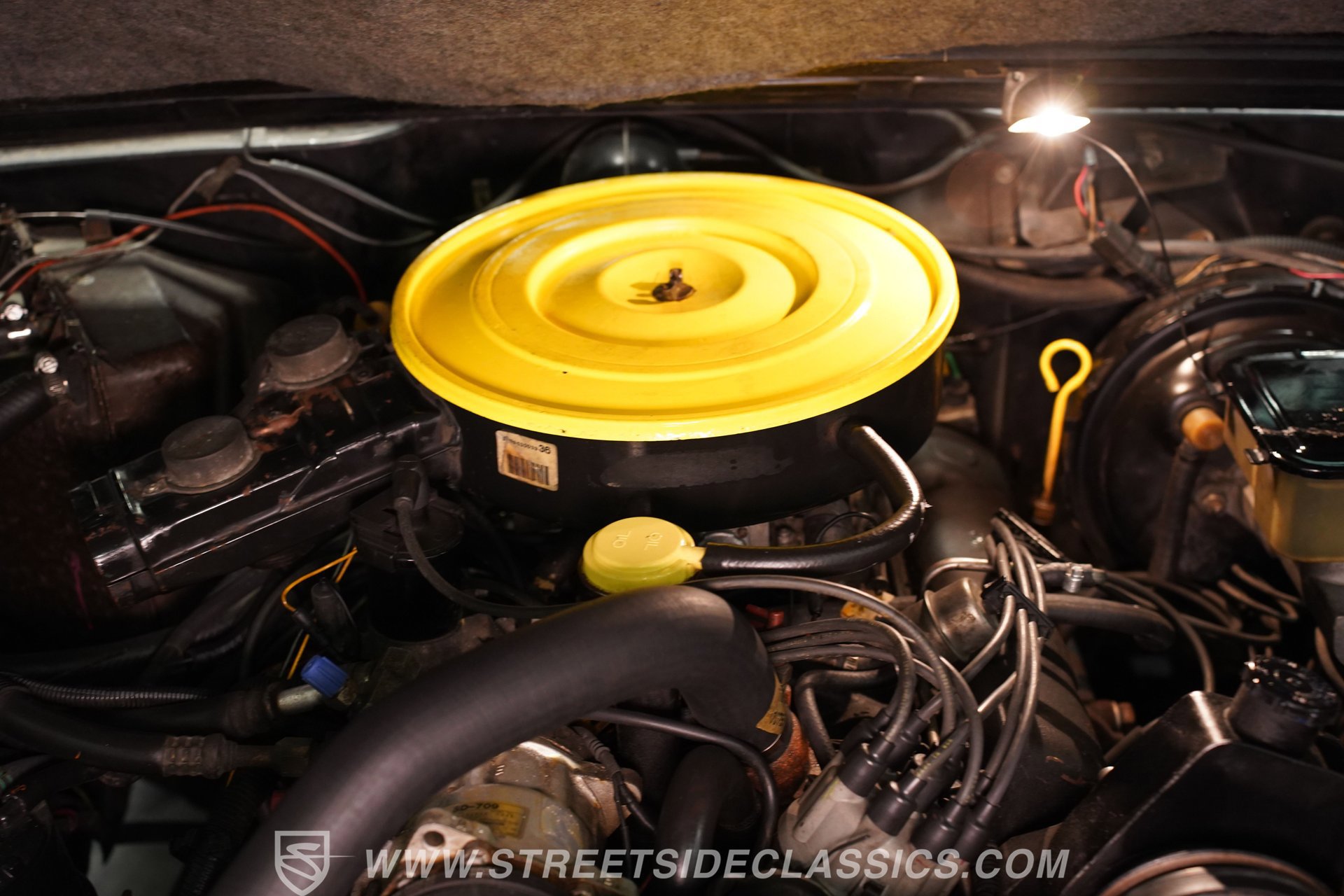 Used 1988 Jeep Grand Wagoneer image 29