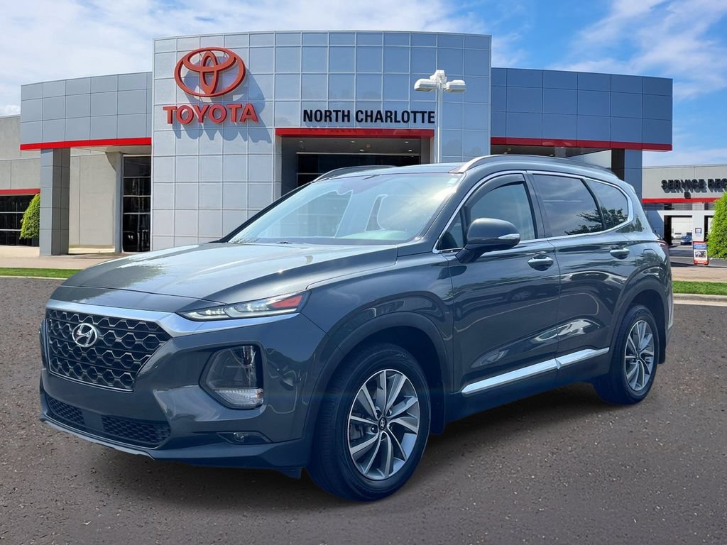 Used 2020 Hyundai Santa Fe SEL w/ Convenience + Premium Package FWD image 3