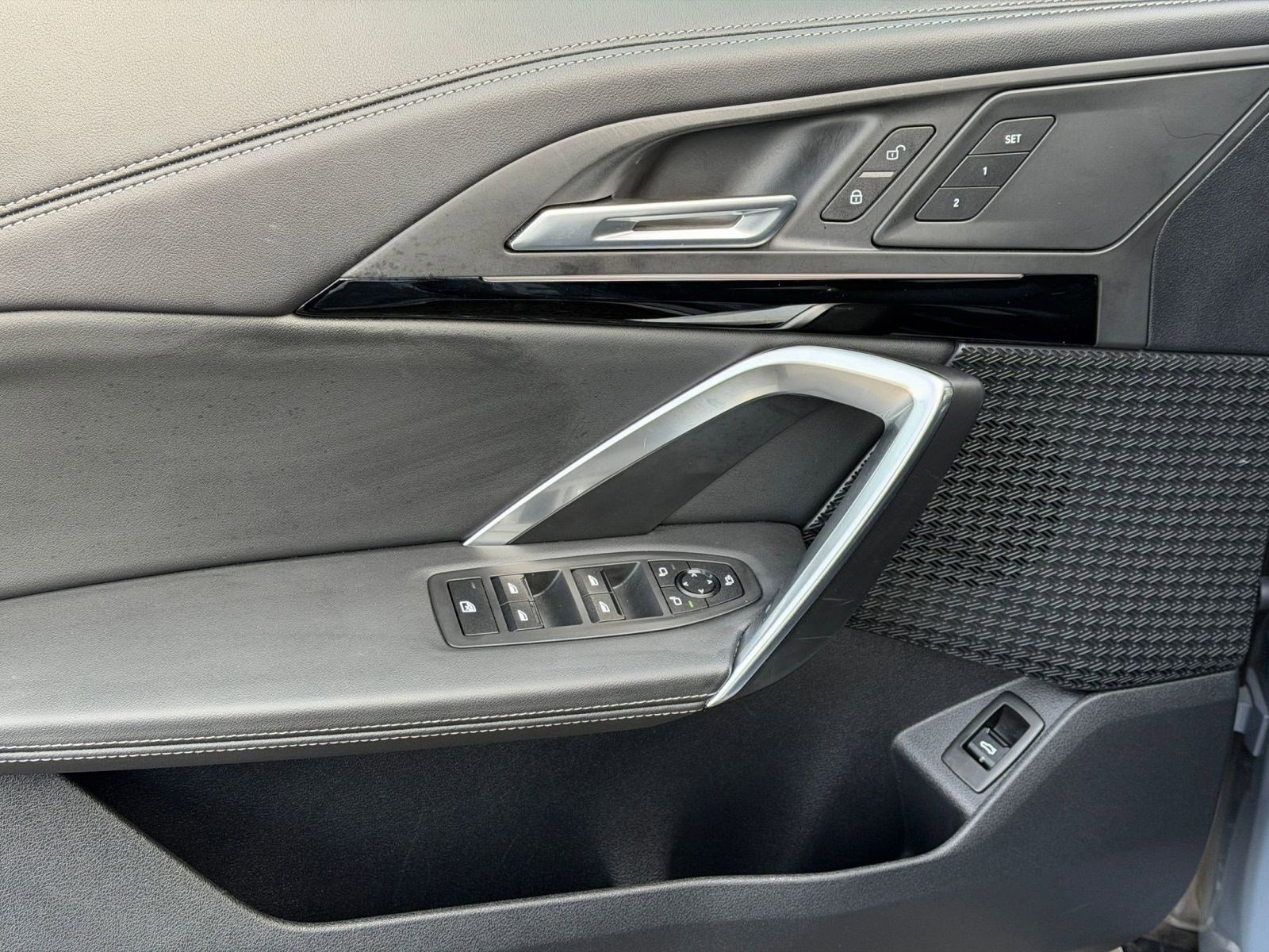 Certified 2025 BMW X1 xDrive28i image 14