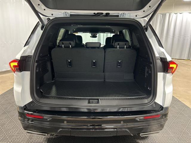 New 2026 Buick Enclave Sport Touring w/ Power Package image 18