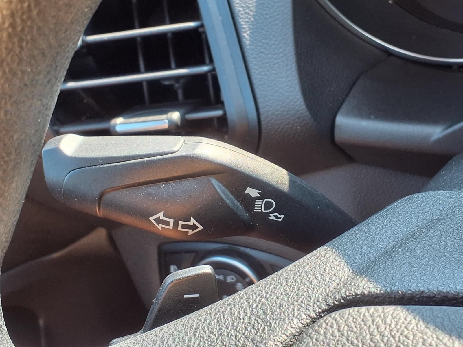 Used 2017 Ford Escape SE AWD/4WD image 21