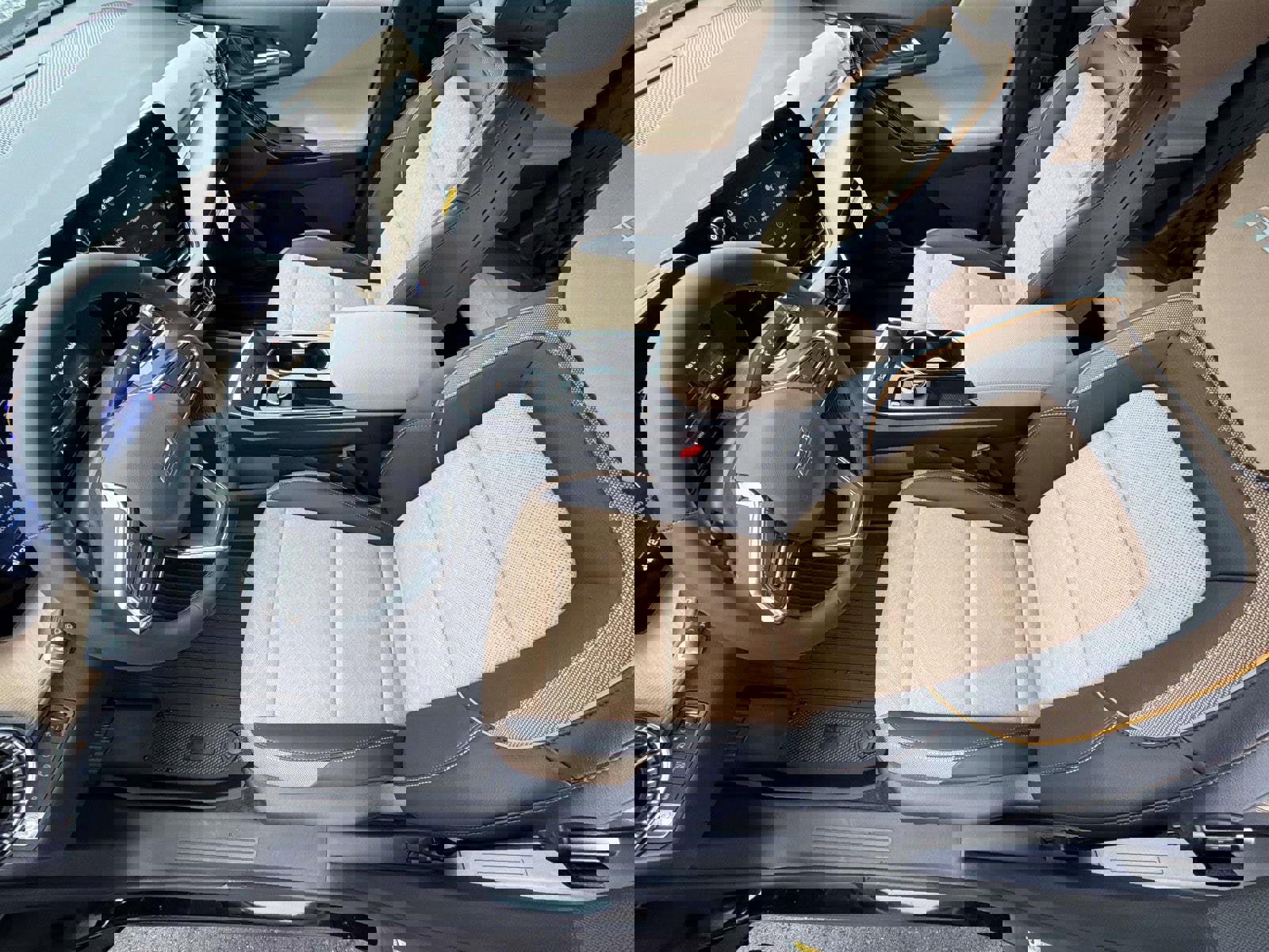 New 2026 Chevrolet Equinox ACTIV w/ Convenience Package III image 3