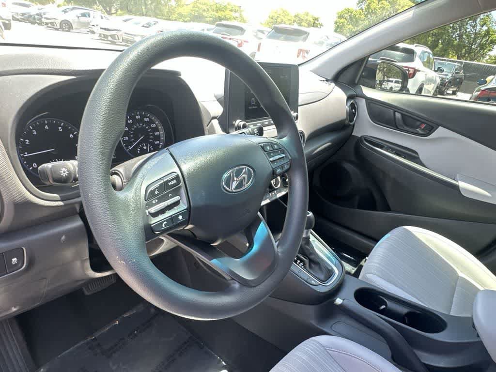 Used 2023 Hyundai Kona SEL FWD image 19