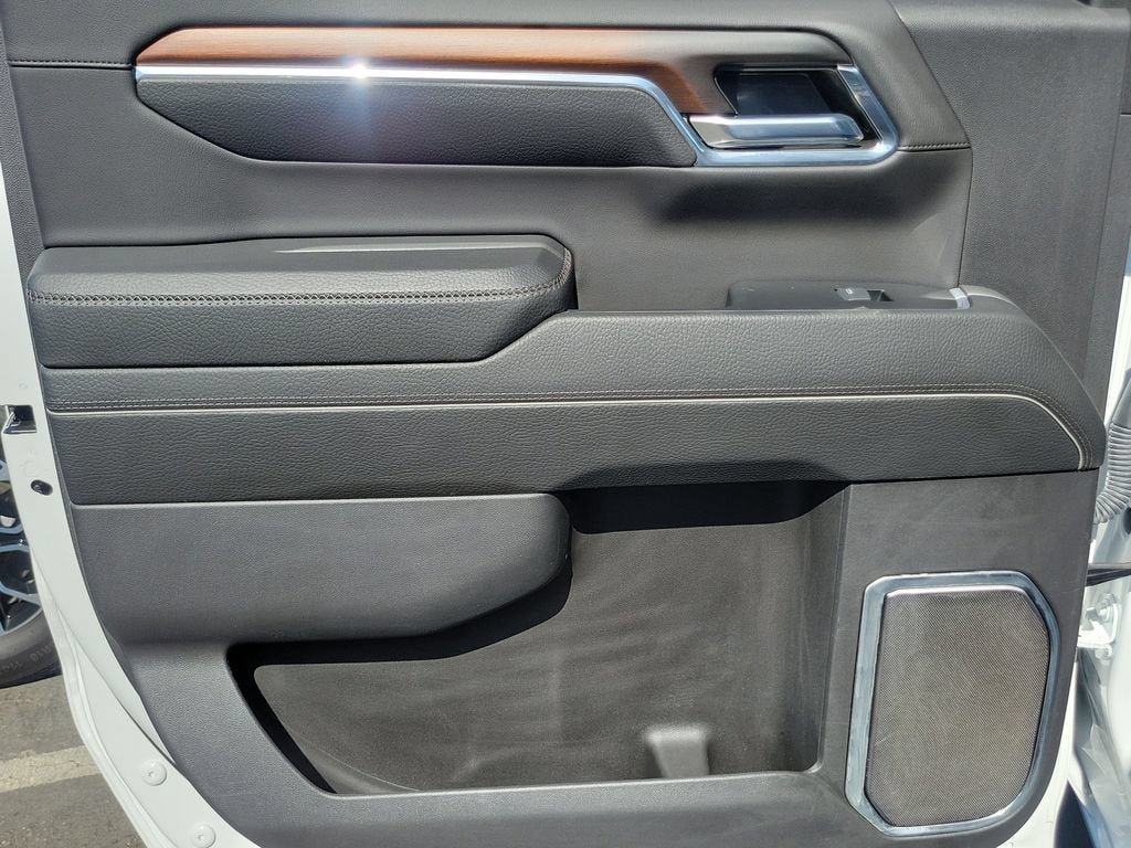 Used 2024 GMC Sierra 1500 Denali RWD image 15