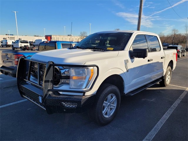 Used 2022 Ford F150 XLT w/ Equipment Group 301A Mid image 3
