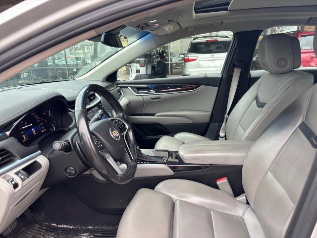 Used 2014 Cadillac XTS Luxury w/ Driver Awareness Package image 10