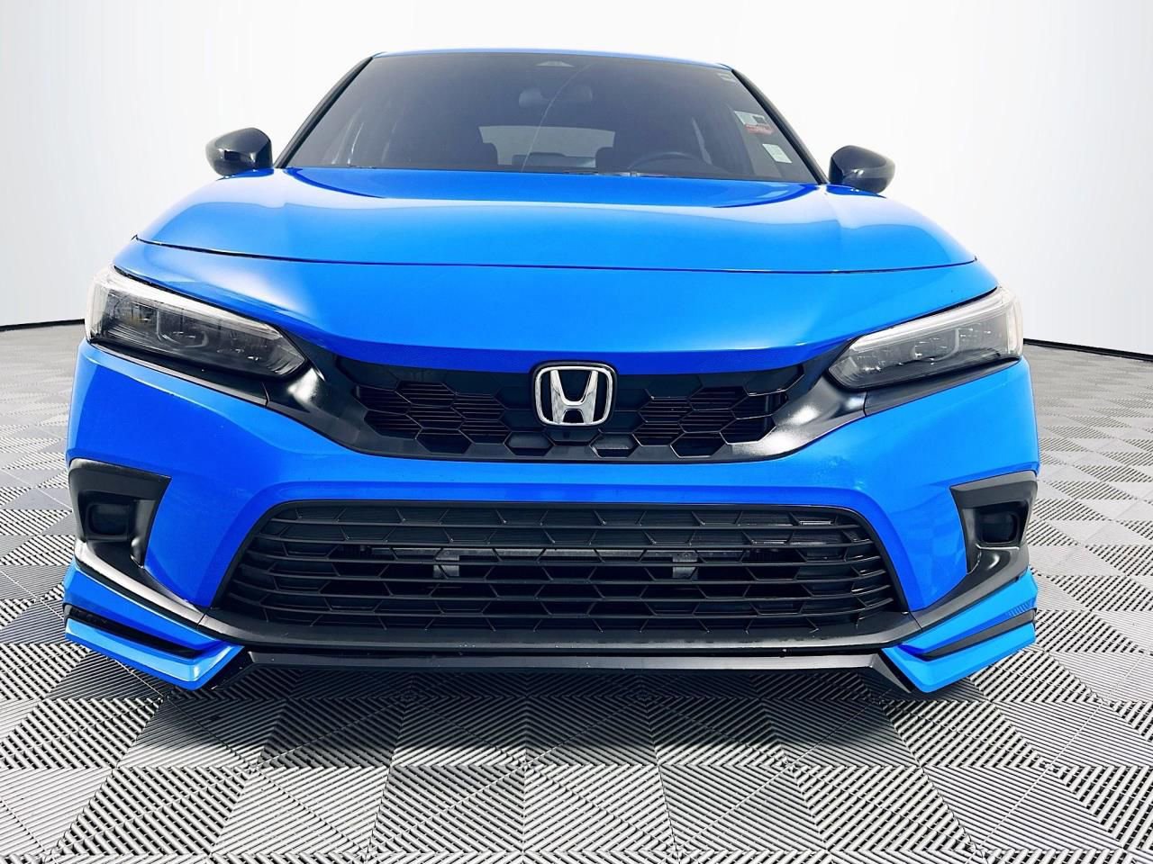 Used 2024 Honda Civic Sport image 3