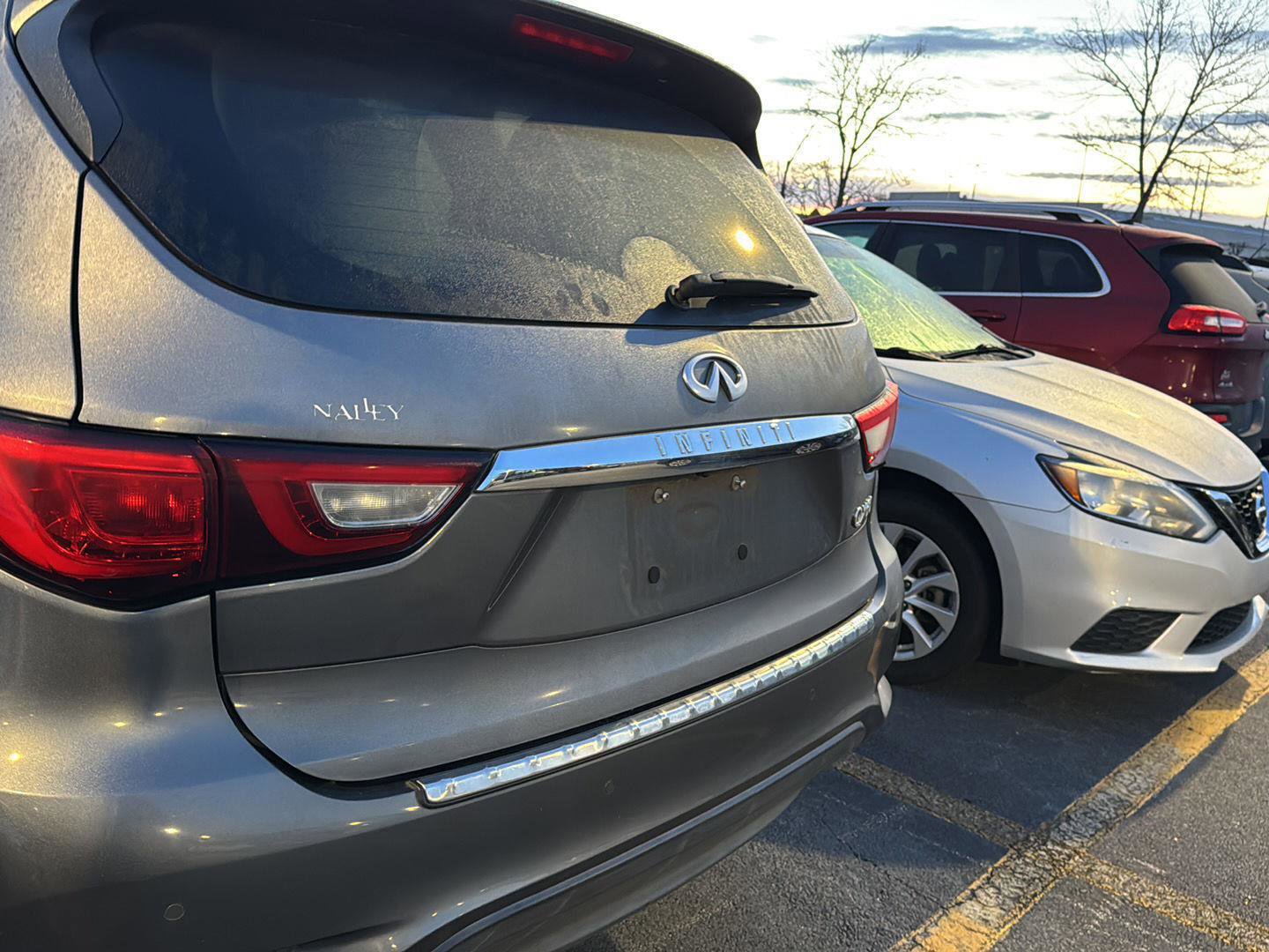 Used 2018 INFINITI QX60 FWD w/ Premium Plus Package image 8