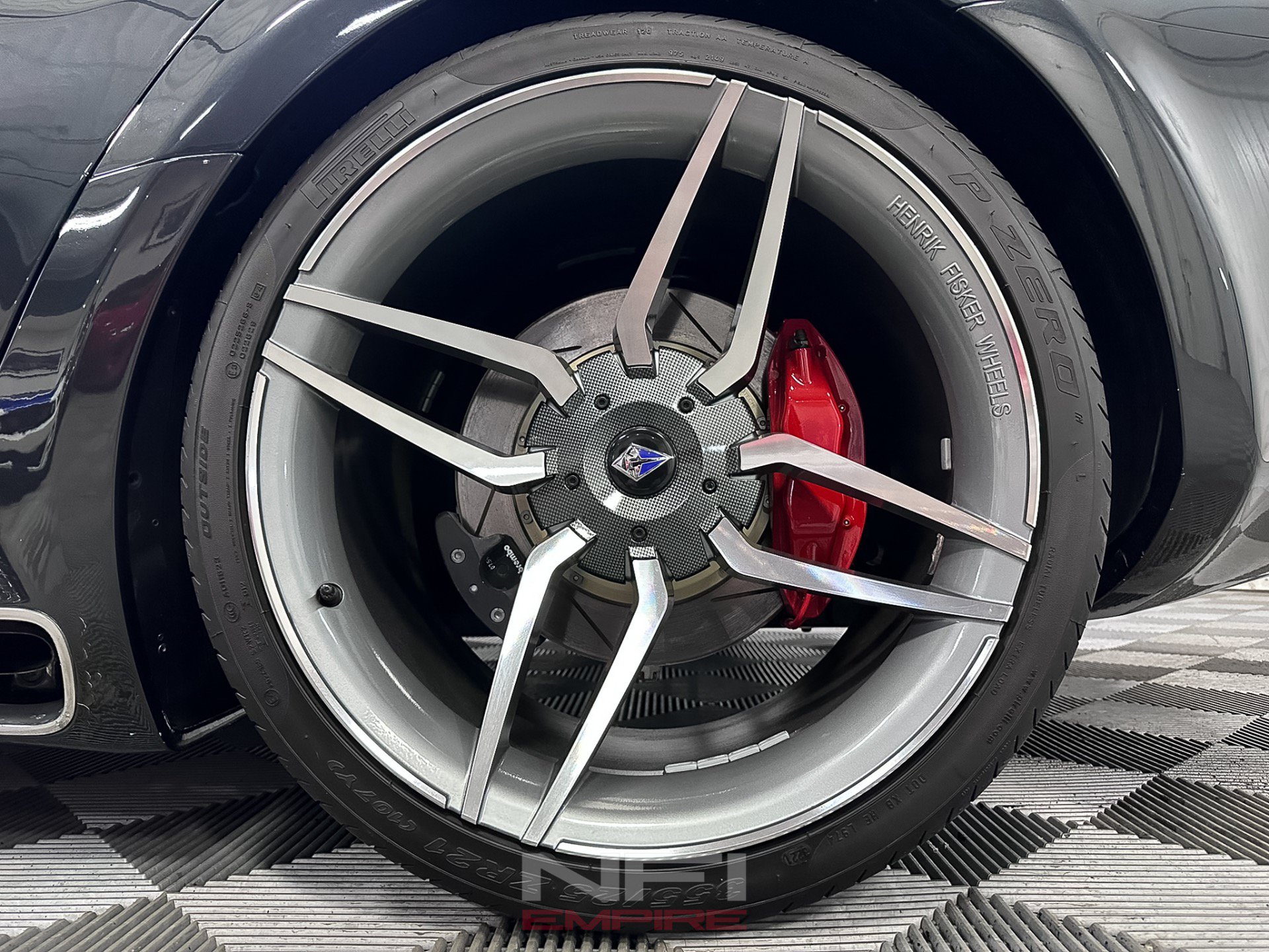 Used 2014 SRT Viper GTS w/ GTS Laguna Interior Package RWD image 31