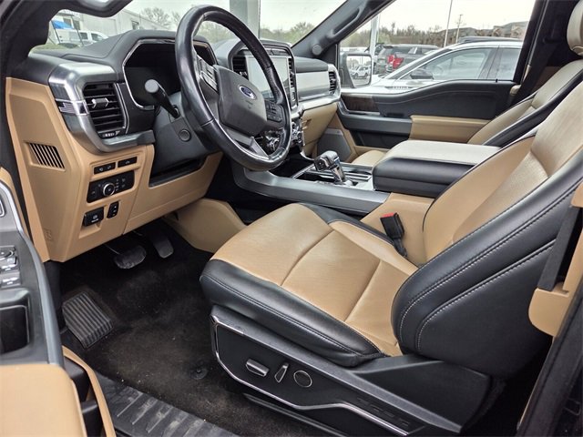 Used 2021 Ford F150 Lariat w/ Equipment Group 502A High image 9