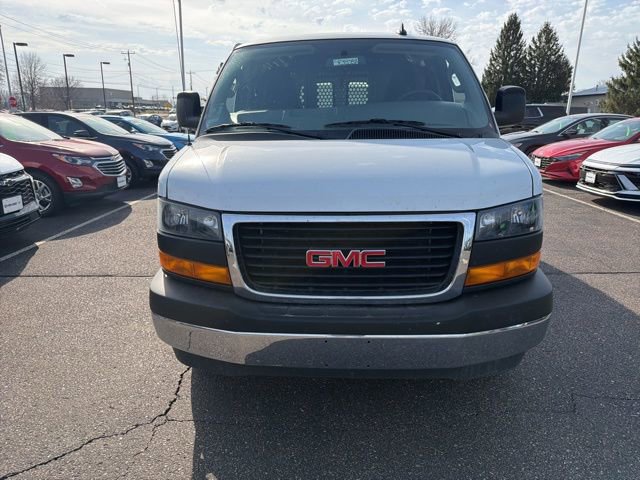 Used 2024 GMC Savana 2500 w/ Driver Convenience Package image 10