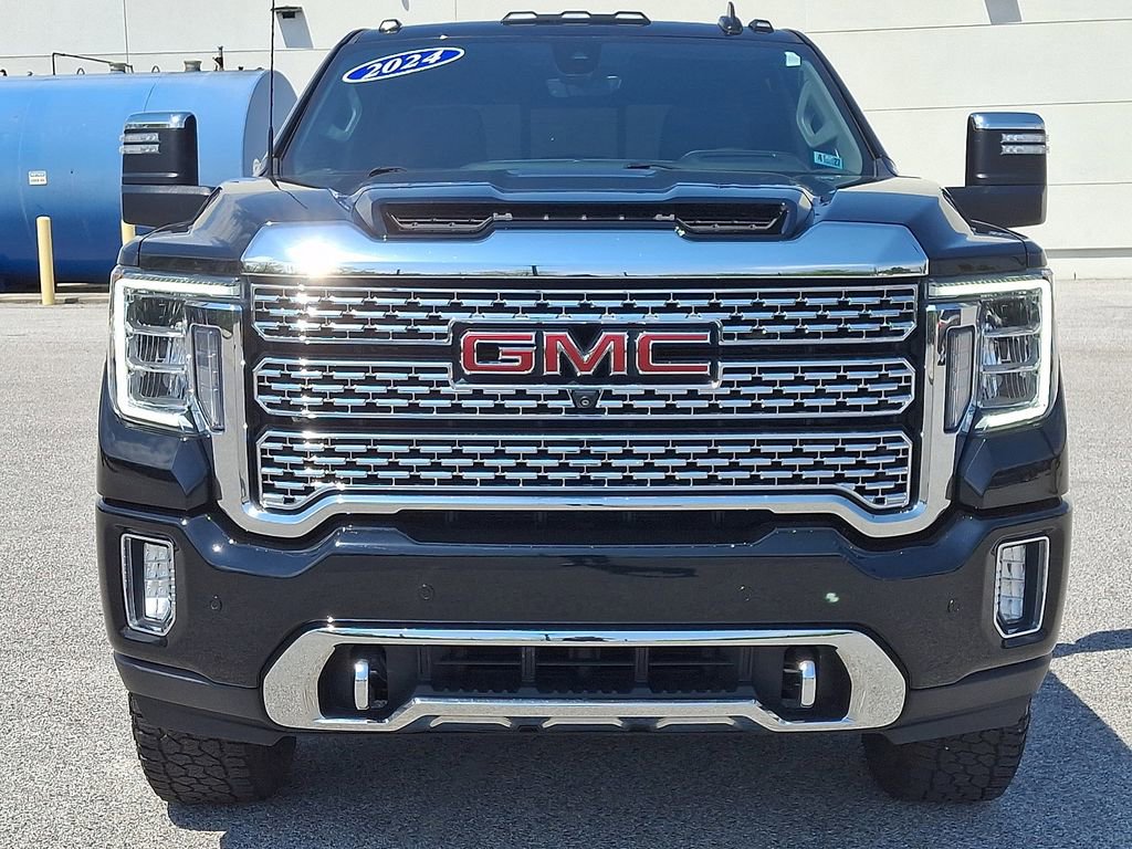 Used 2022 GMC Sierra 2500 Denali w/ Technology Package AWD/4WD image 5