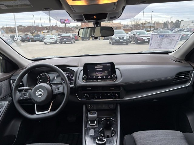 Used 2021 Nissan Rogue S image 30