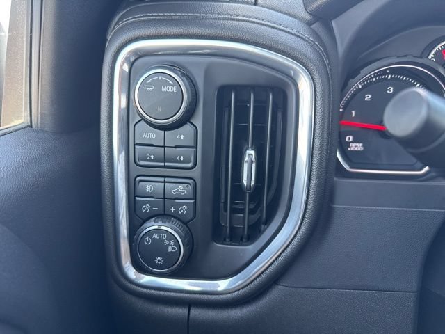 Used 2023 Chevrolet Silverado 2500 LT w/ Convenience Package AWD/4WD image 16