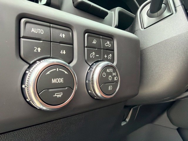 New 2026 GMC Sierra 3500 Denali Ultimate AWD/4WD image 21