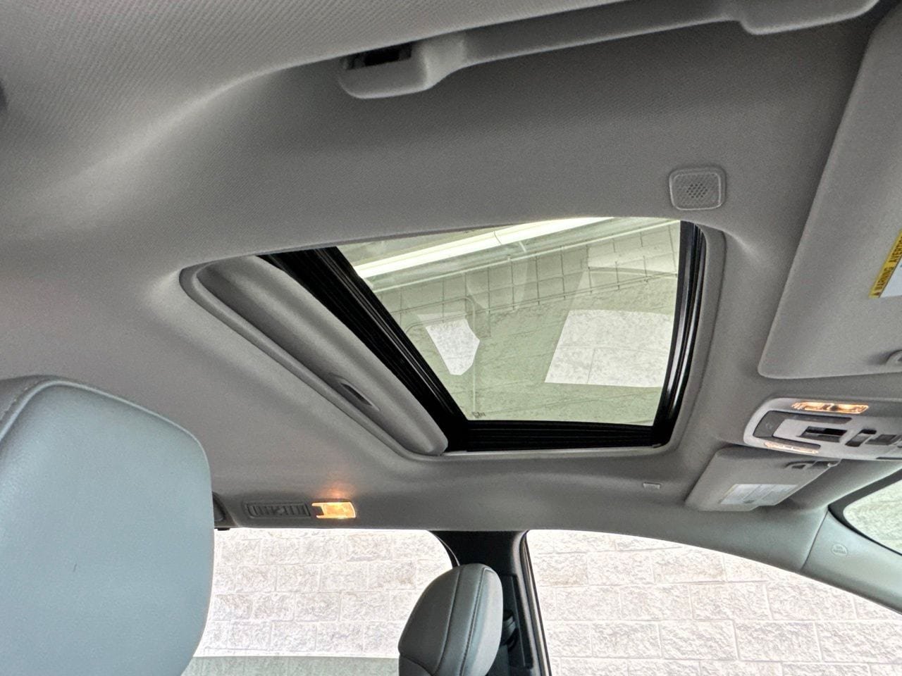 Used 2026 Toyota Sienna XLE FWD image 48