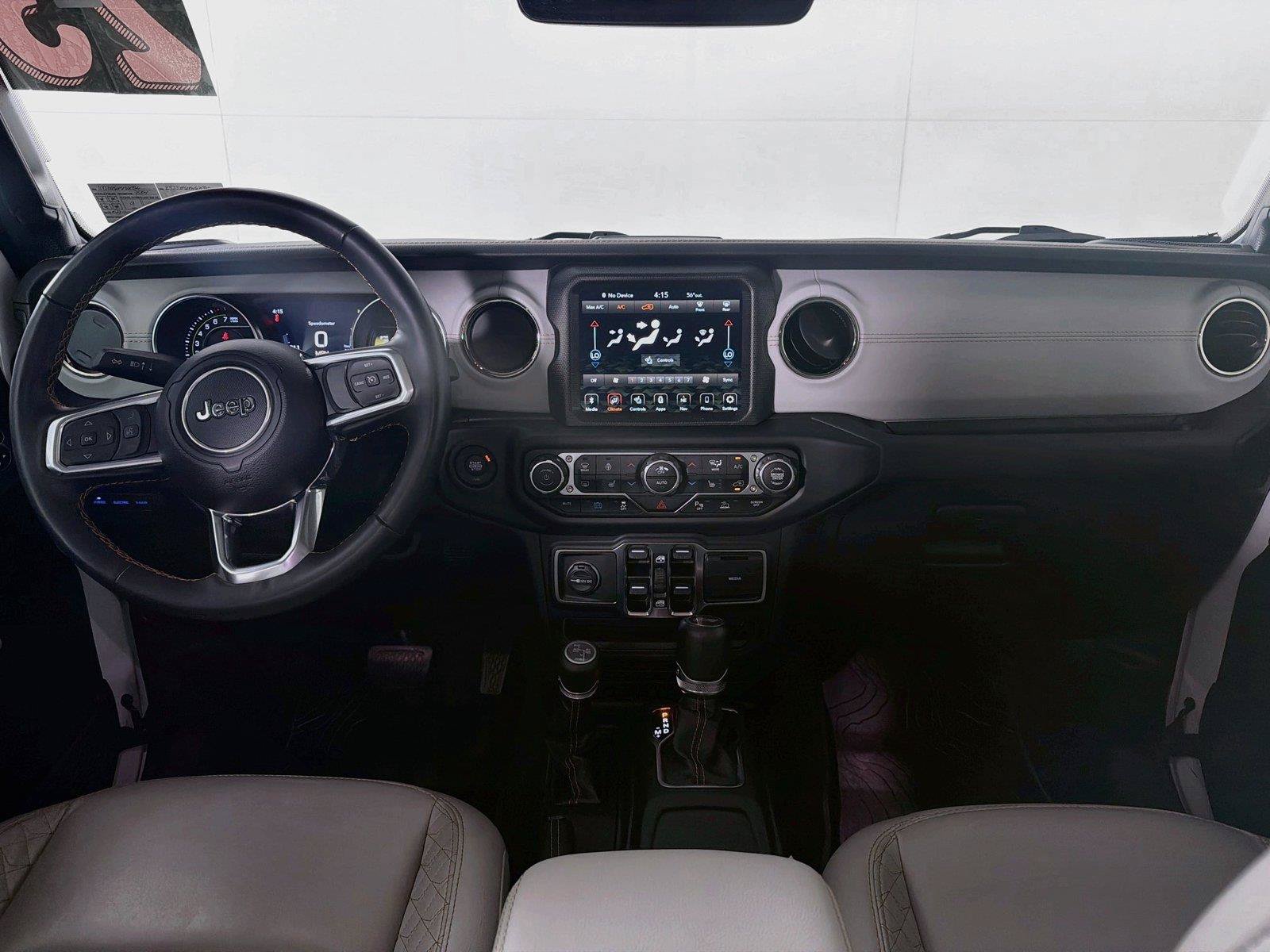 Used 2023 Jeep Wrangler Unlimited Sahara AWD/4WD image 27