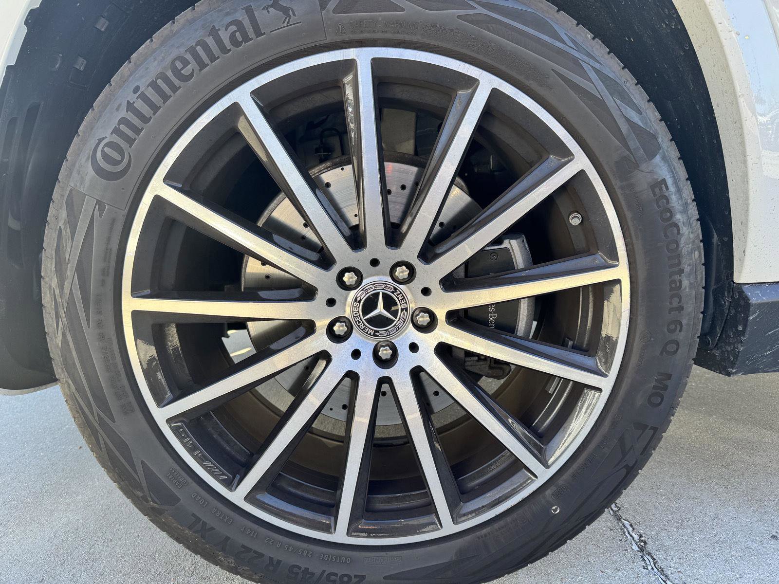 Certified 2026 Mercedes-Benz GLS 450 4MATIC image 4