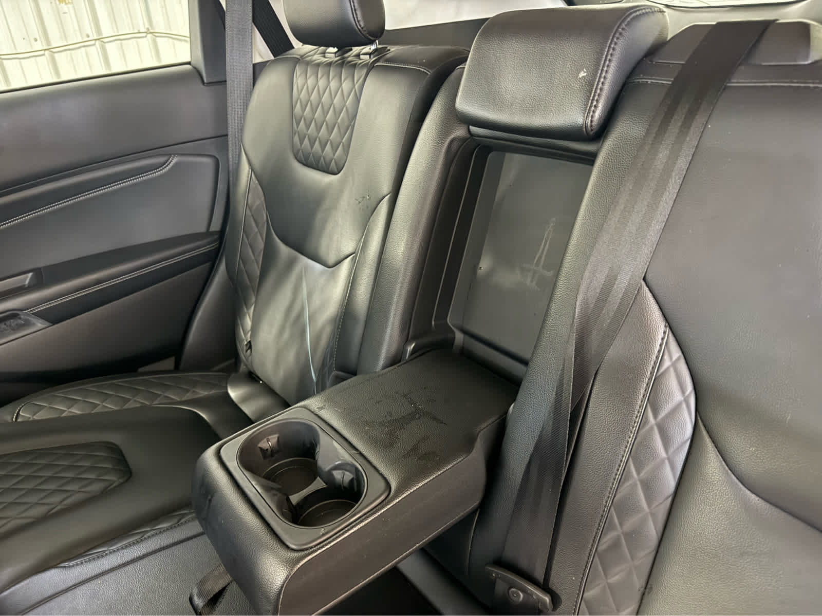 Used 2024 Ford Edge SEL image 18