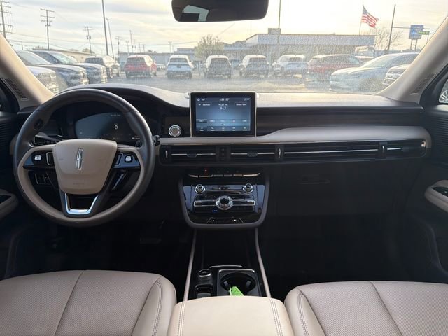 Certified 2022 Lincoln Corsair Reserve w/ Elements Package image 17